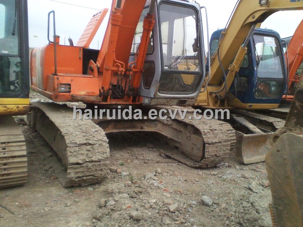 Used excavator hItachi EX120-3