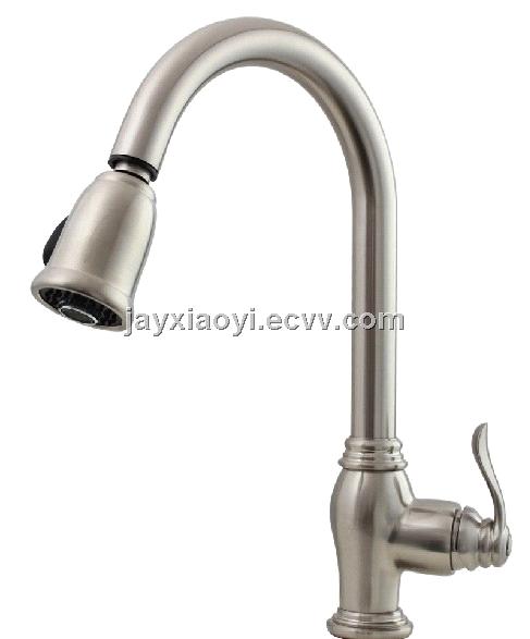 China Brushed Nickel Stainless Steel Finish Pull Out Kitchen Spray Faucet2013101923512610 