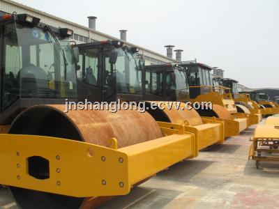XCMG 14 tons single drum vibratory road roller /XS142J