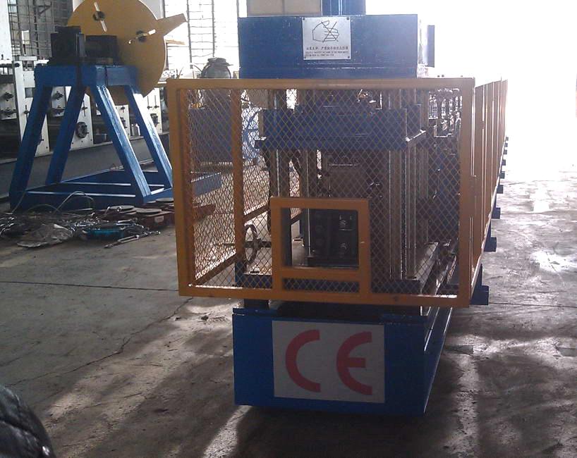 Stand Upright Rack Roll Forming Machine for warehouse Rack