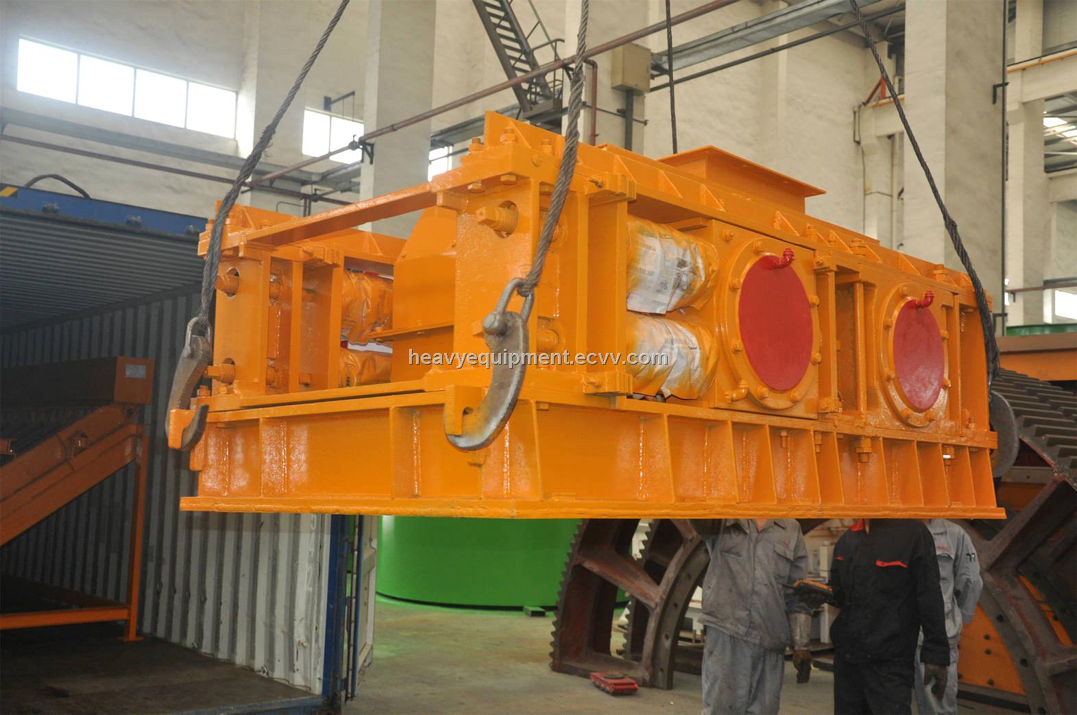 Double Toothed Roll Crusher Mining / Double Roller Crusher Design / Double Roller Crusher