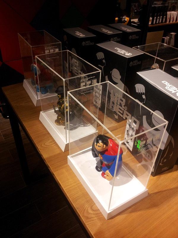 doll display stand
