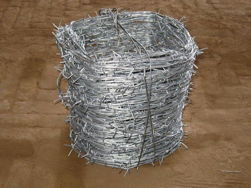 China manufacture of Barbed Wire