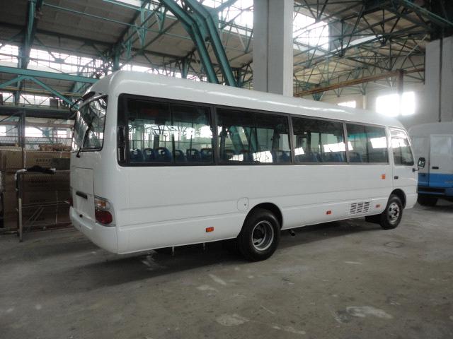 Favourable Coaster Type Mini Bus With 19-33 Seats