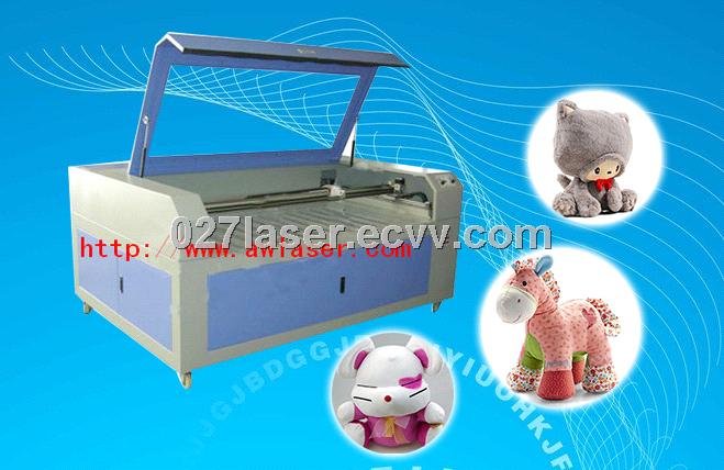 Double Heads CO2 Laser Cutter Plush Slipper Cutting Machine
