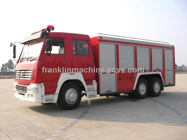 SELL/BUY Sinotruck 12T/12M3 FOAM Water HOWO FIRE TRUCK Uganda/Kenya/Tanzania