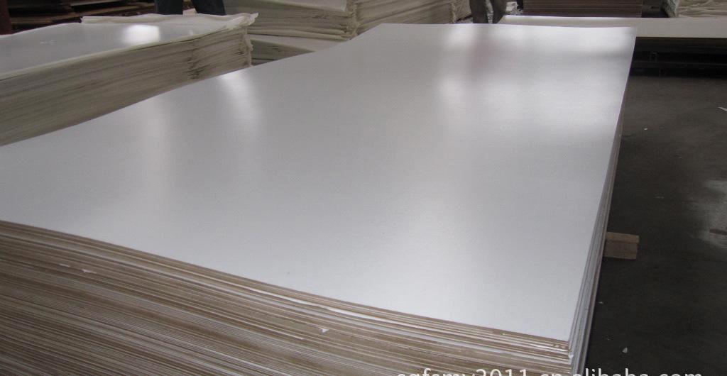 Featured image of post White Melamine Chipboard 3m melamine white dry erase board 48 x 36 mahogany aluminum frame m4836my
