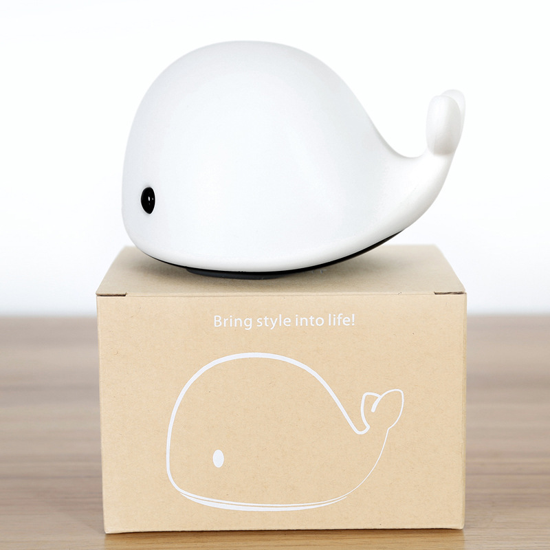 Silicone Whale LED Night Light2