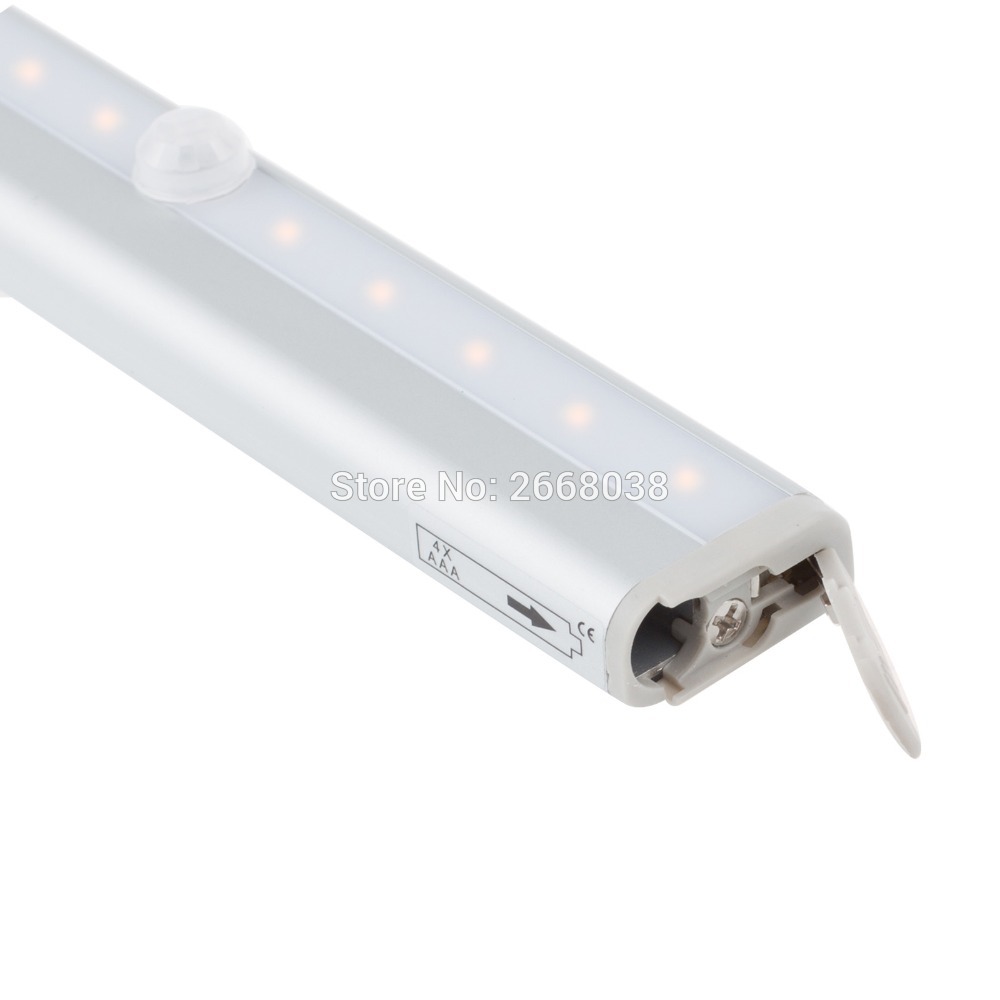 Wireless-Motion-Sensor-Light-Stick-On-Portable-Battery-Powered-10-LED-Closet-Cabinet-LED-Night-Light (2)