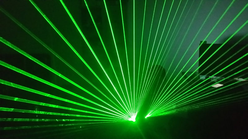 multi beam laser light03