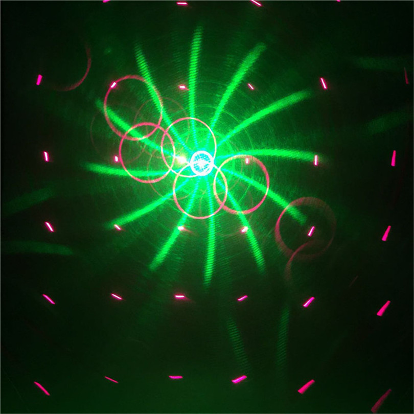 Thrisdar-20-Patterns-Moving-Christmas-Laser-Projector-Lamp-Red-Green-Star-Outdoor-Projector-Lamp-Landscape-Laser (4)