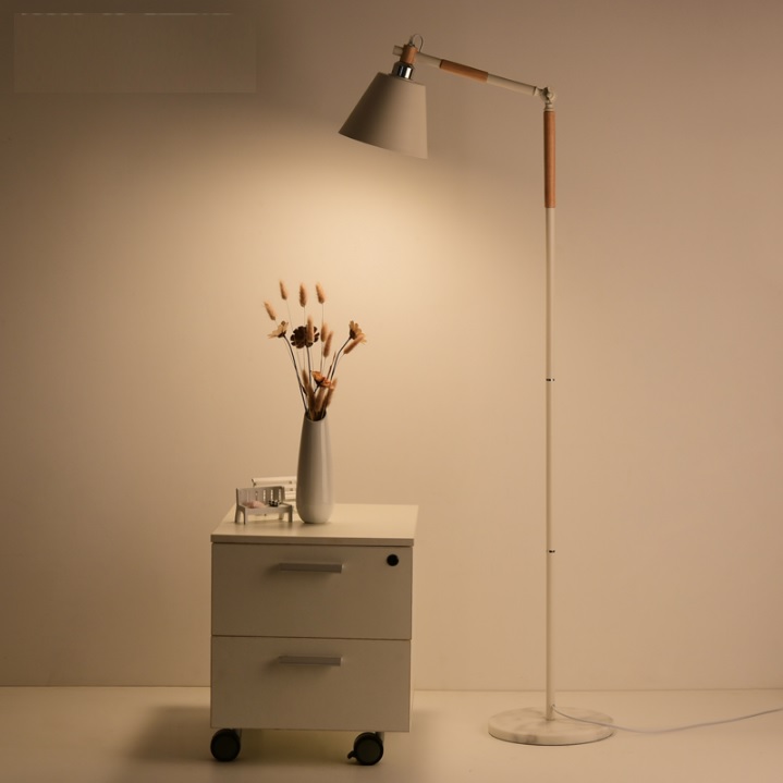 Sweden-Design-175cm-Floor-Lamp-with-Adjustable-Wood-Arm-Iron-Stem-and-Marble-Base (3)