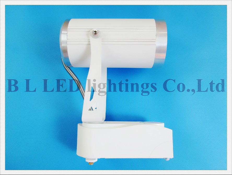 led tracking rail track light 7w 01 (1)----LED module LED tube LED flood light panel light ceiling light strip bulb[1]