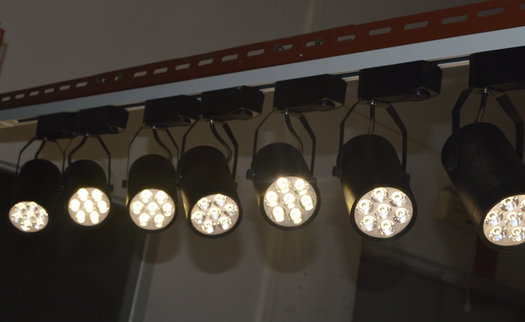 10 Pack Free Shipping Led Track Lighting 7w Rail Lamp High 10 Pack Free Shipping Led Track Lighting 7w Rail Lamp High