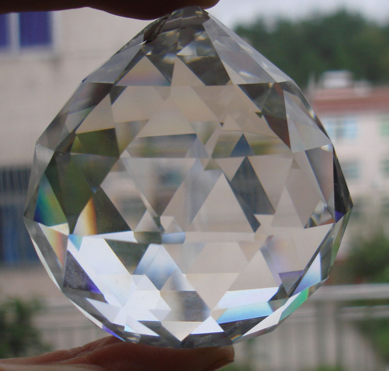 2pcs-lot-80mm-crystal-pendants-for-chandelier-ball-for-home-curtain-decor-wedding-decoration-free-shipping (1)