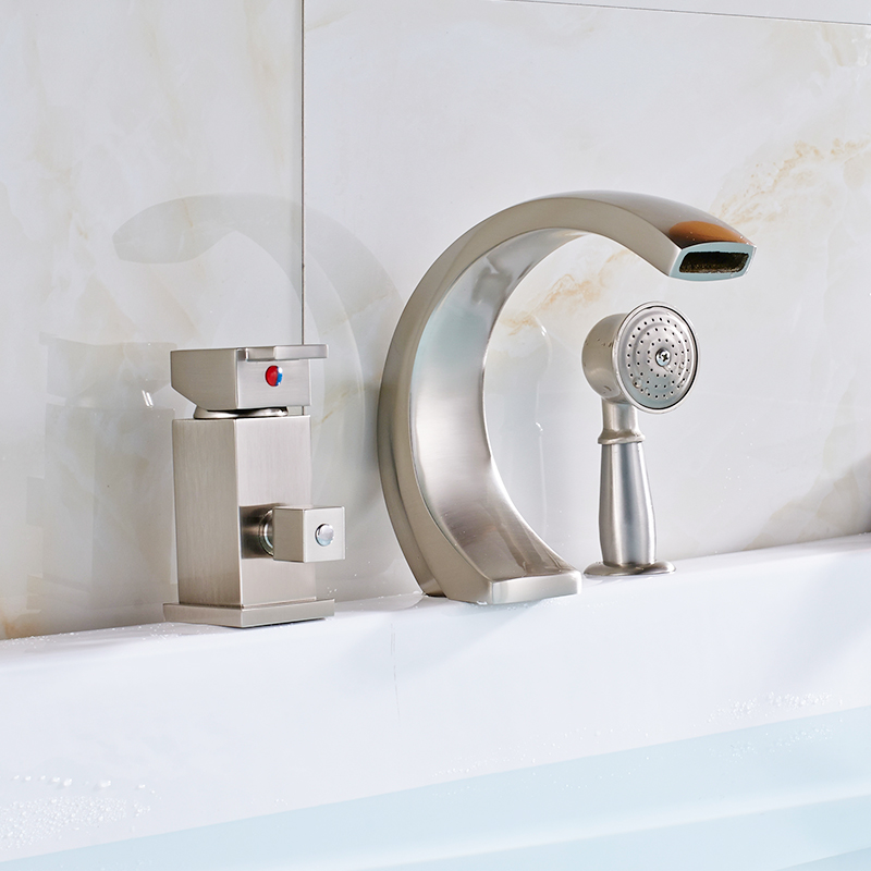 Brushed Nickel 3pcs Bathtub Pull Out Basin Faucet Hot And Cold