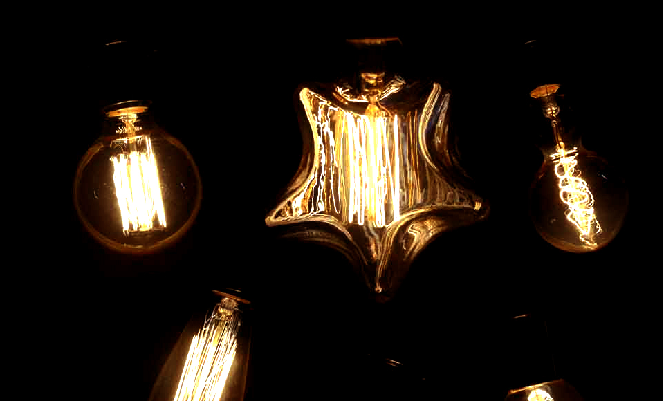 E27 Incandescent Bulb (1)