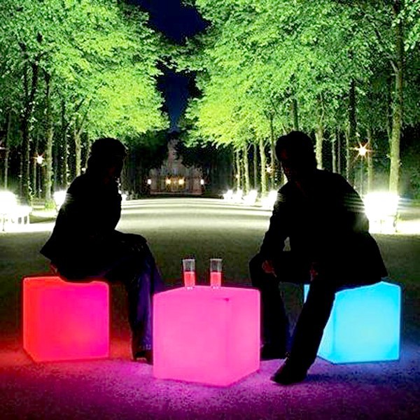 Color-Changing-LED-Cube