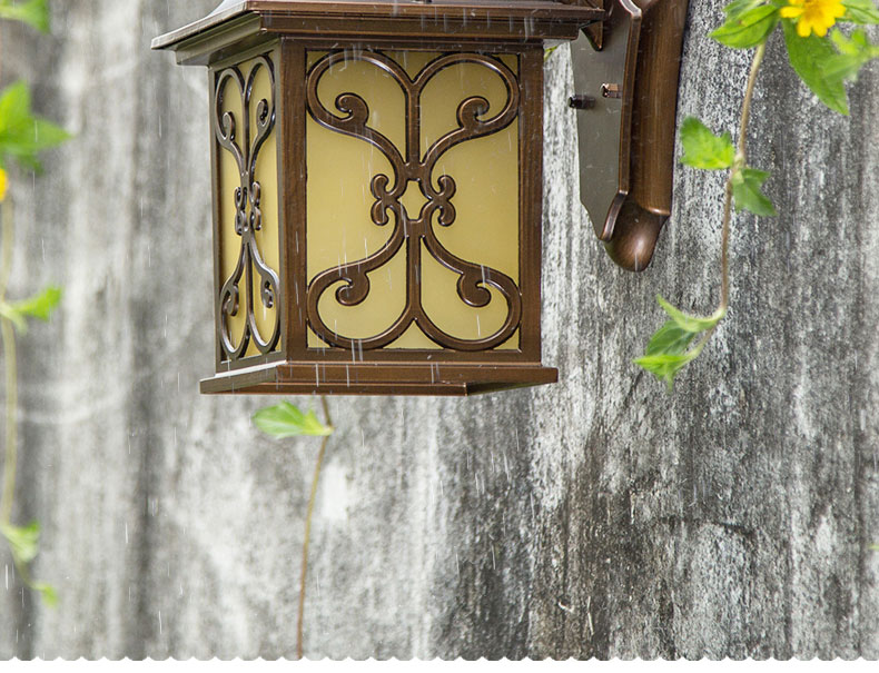 outdoor wall light (10)