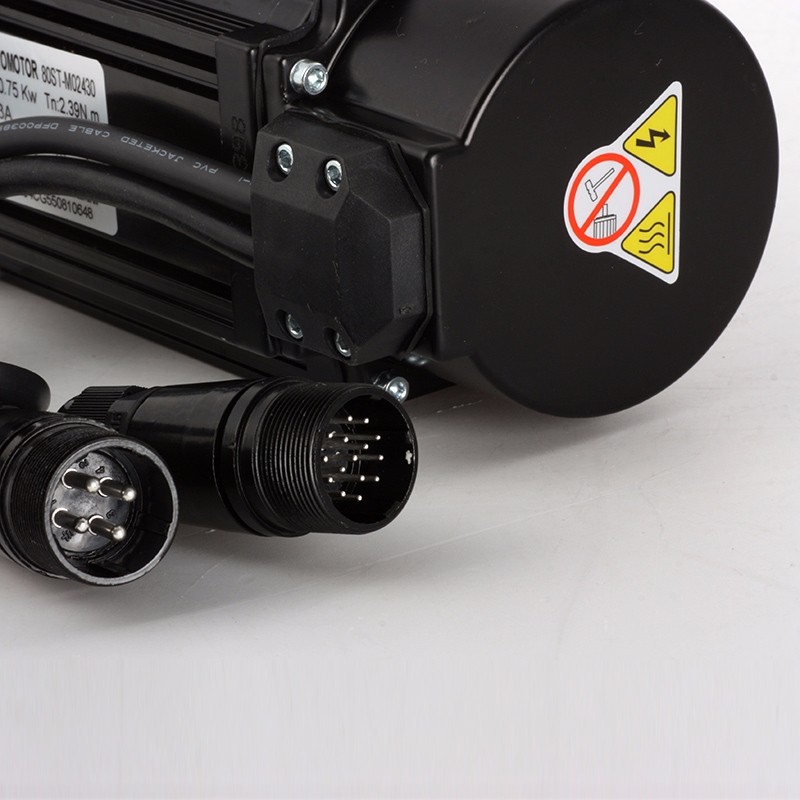 2.6KW 130ST-M10025 220V AC Servo Motor 2600W 2500RPM 10N. M. Single-Phase AC Drive Permanent Magnet Matched Driver AASD-30A