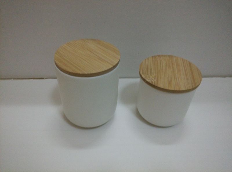 Mat Ceramic Candle jar with bamboo lid from China Manufacturer