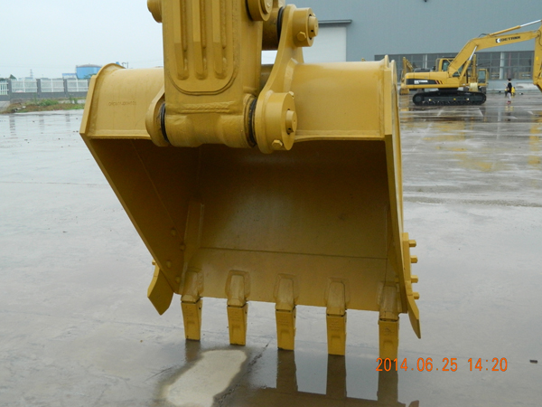 15 ton crawler excavator with cummins engine