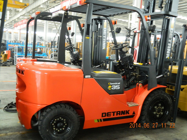 3.5ton diesel forklift with ISUZU engine