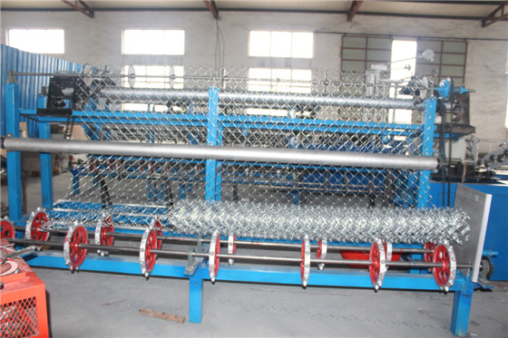 HOT SALE plc controled chain link fence machine