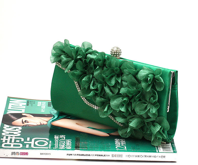 flower and diamond small day clutch bag.nice evening bags for lady