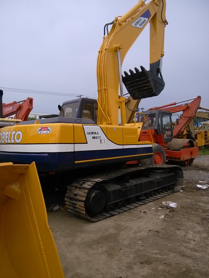 Used Kobelco SK200 Excavator / Kobelco SK200-3 Excavator From China ...