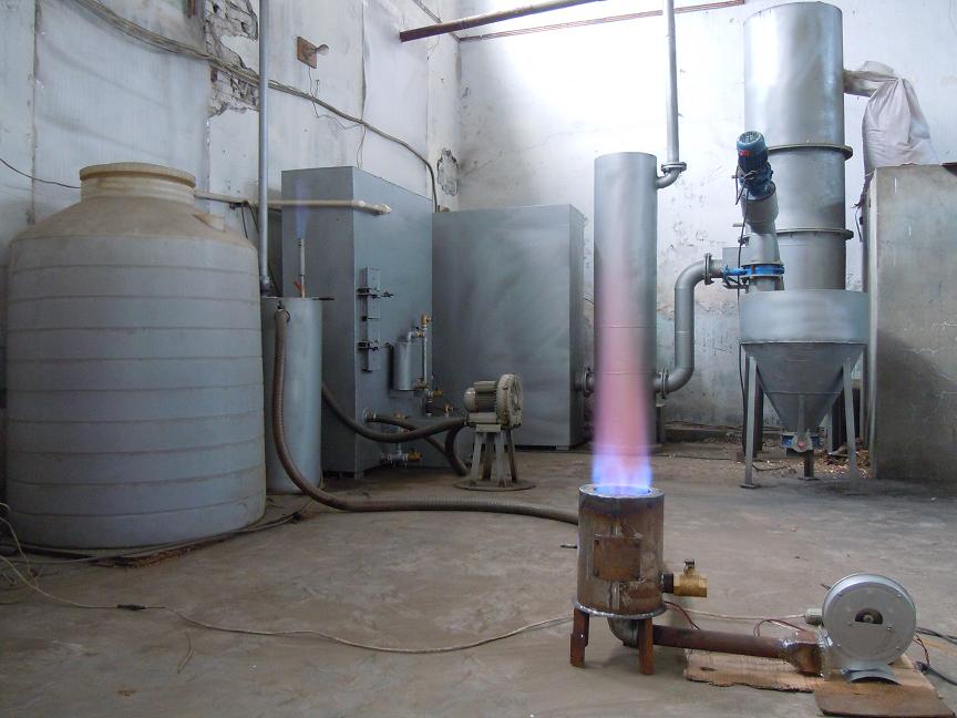 Environment protection biomass gasifier