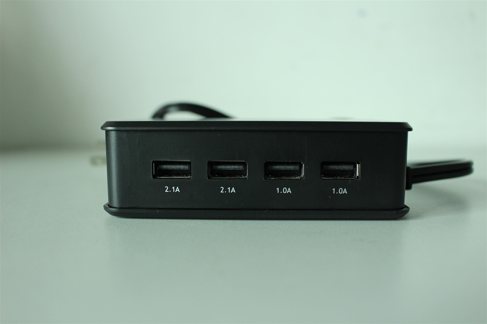 4USB port Mobile phone charger with output 62A