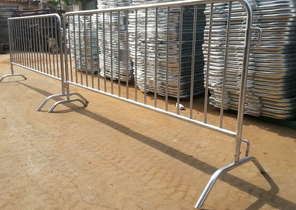 85foot HDG Crush Barrier Roadside Crowd Control Barricade