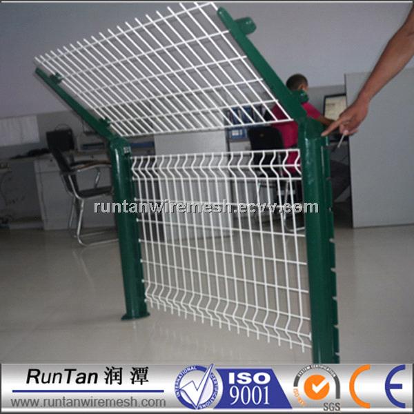 3D PVC coated welded wire mesh fence in china