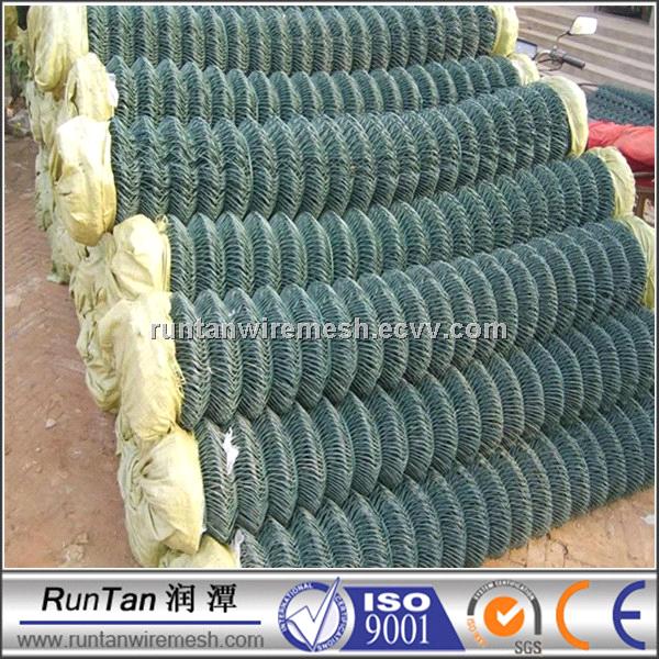 roll chain link fence