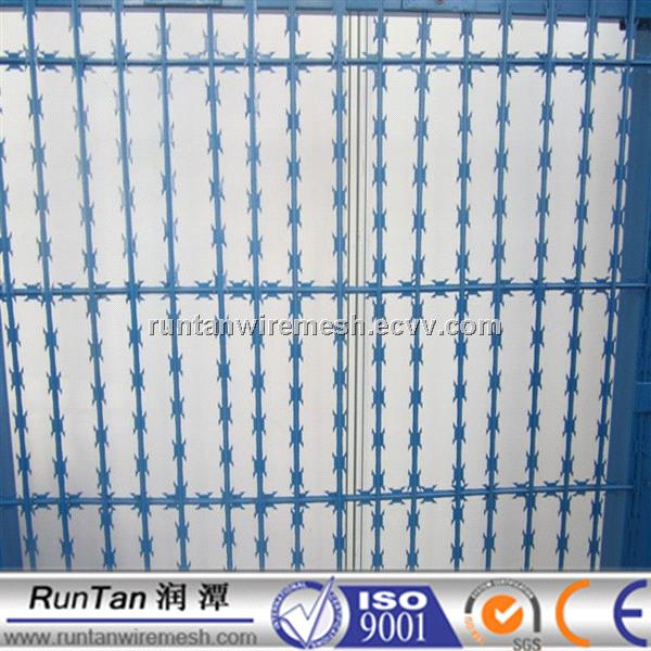 Cheap price PVC coated razor barbed wire mesh