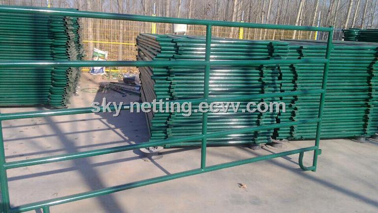 Used Steel PVC Coated Corral Cattle Fencing Hot Dip Surface