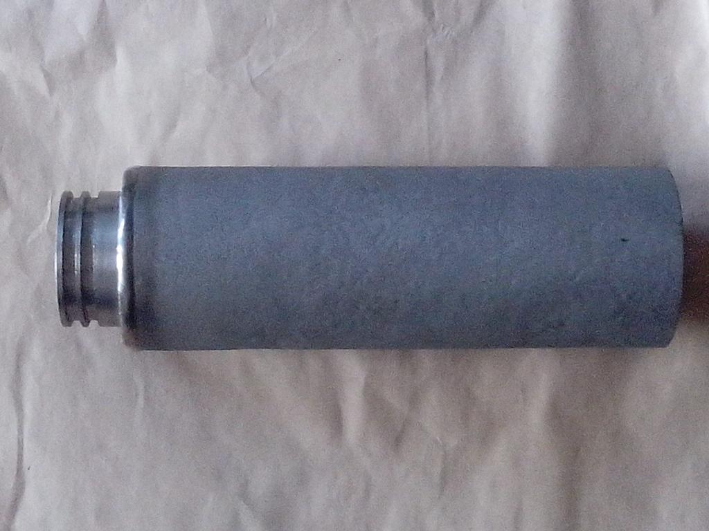 Titanium porous sintered filter tubes