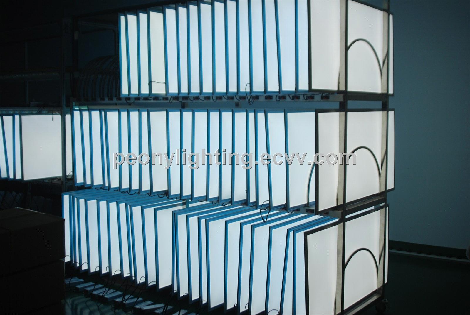 Amazing Price hot sale 600x600 LED panel light