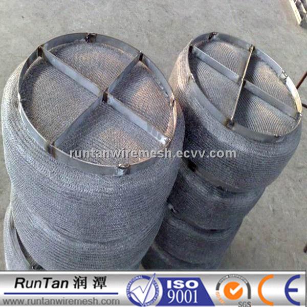 compressed knitted wire mesh