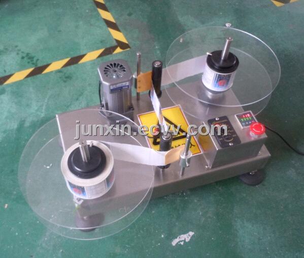 Automatic label counting machine