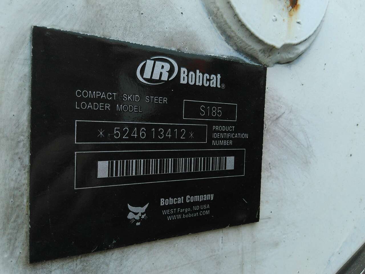 UsedBobcatCompactSkidSteerLoaderS185