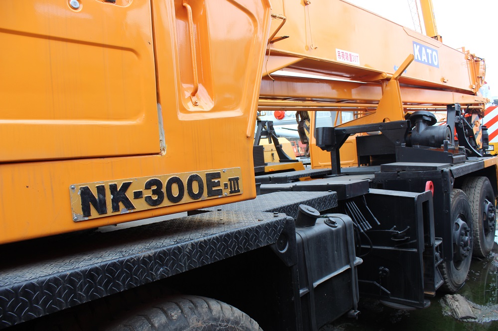 USED30TONKATONK300EIIITRUCKCRANEFORSALE