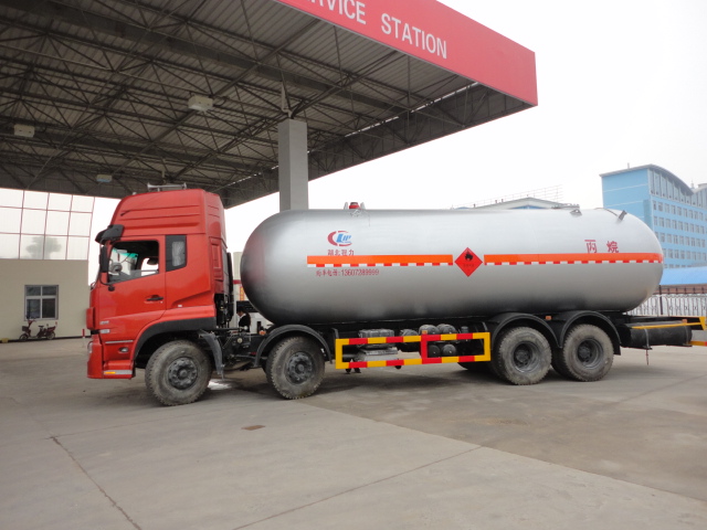 DFAC 4*2 5.5CBM LPG propane transportation tanker truck