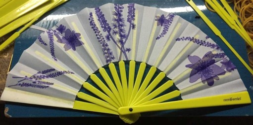 customized plastic folding fan