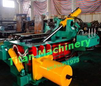 hydraulic metal scrap baler with bale push-out