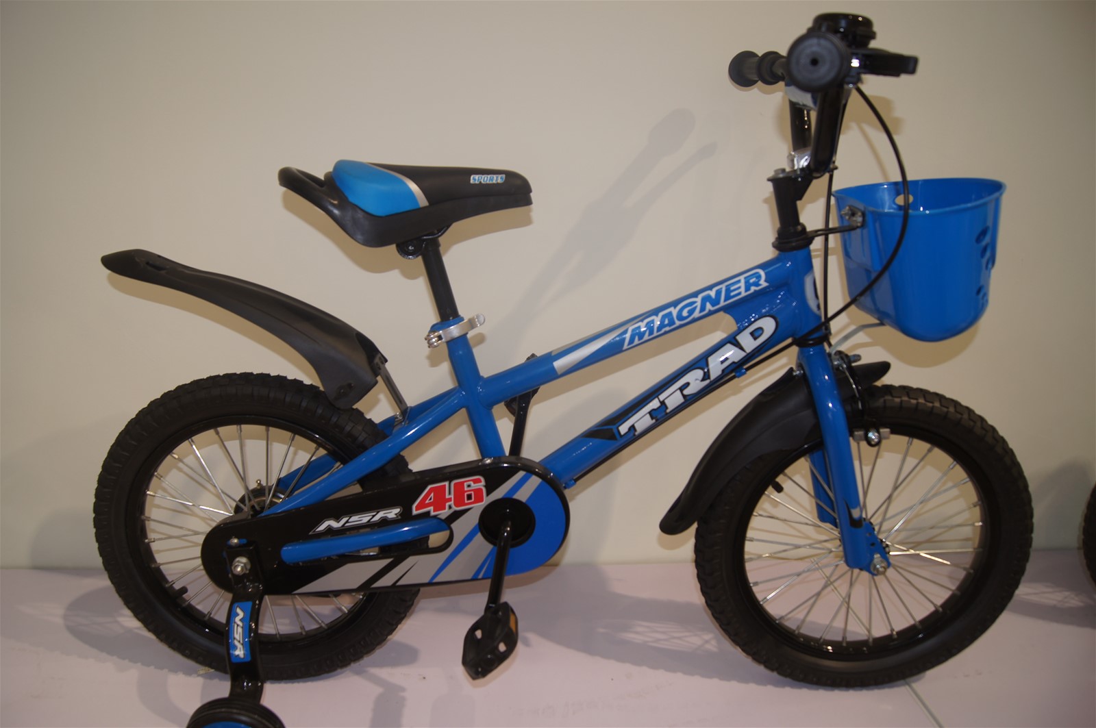 popular boys bikes