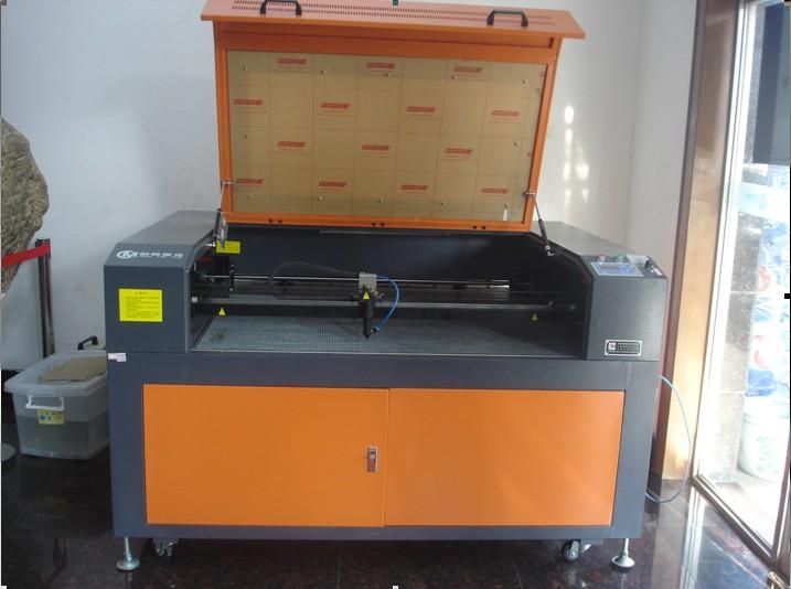 Jinan hot sale laser cutting machine 1390