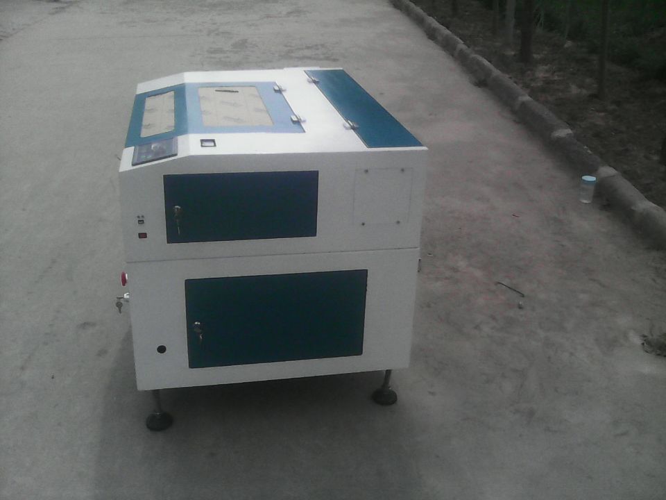 Jinan high quality laser cutting machine 6040