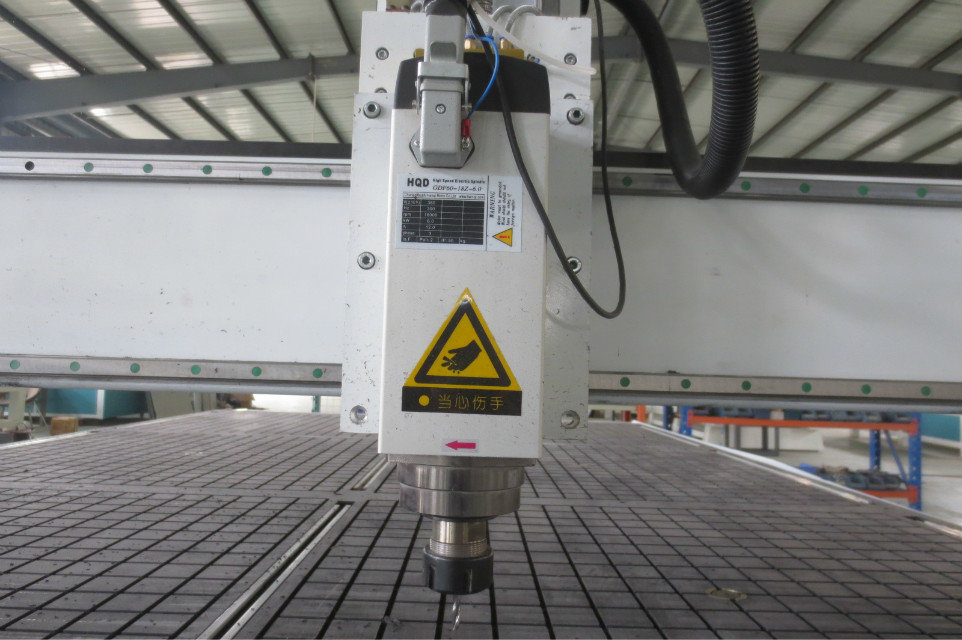 Jinan hot sale and promotion price DL2030 wood carving cnc router china cnc router